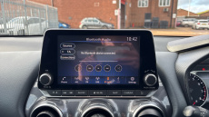 Nissan Juke 1.0 DiG-T 114 N-Connecta 5dr Petrol Hatchback